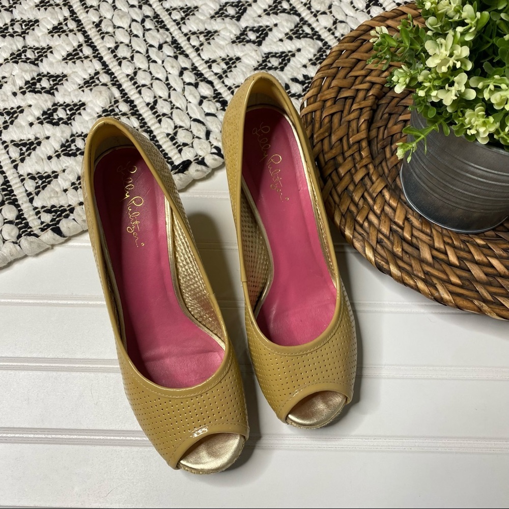 LILLY PULITZER Beige Peep Toe Wedge Sandal - Picture 2 of 5